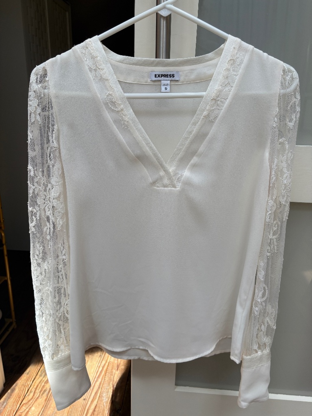 XS Express Cream Lace Blouse